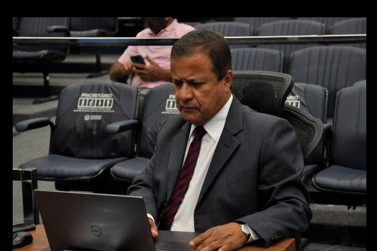 Amarildo Cruz quer solução para demora na concessão de benefícios pelo INSS