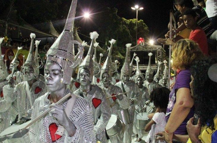 VÍDEO: Após confusão, Deixa Falar é anunciada campeã do Carnaval de Campo Grande