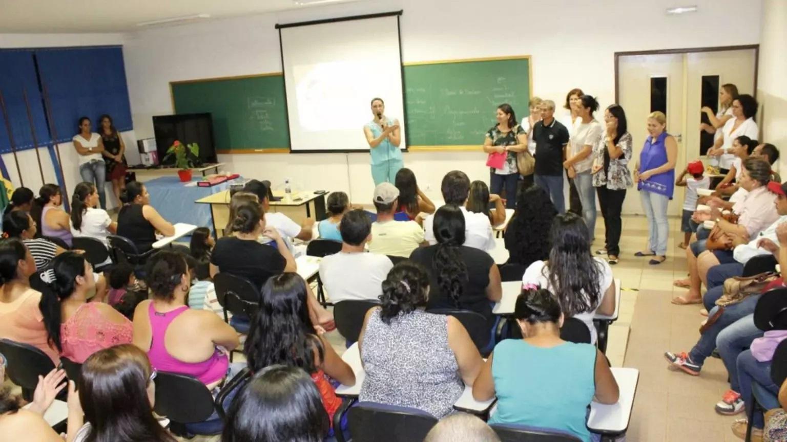 Justiça cita lei federal e determina que prefeitura de MS conceda reajuste a professores