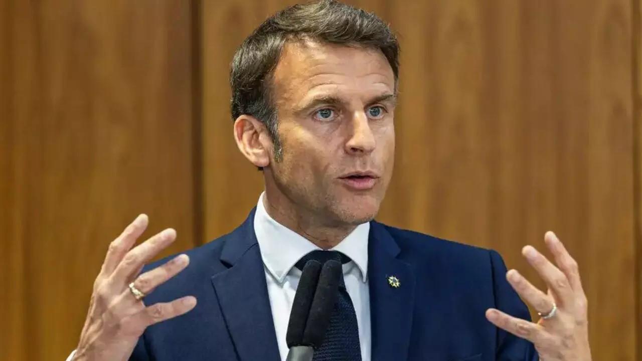 Macron é ameaçado de impeachment após se recusar a nomear governo de esquerda