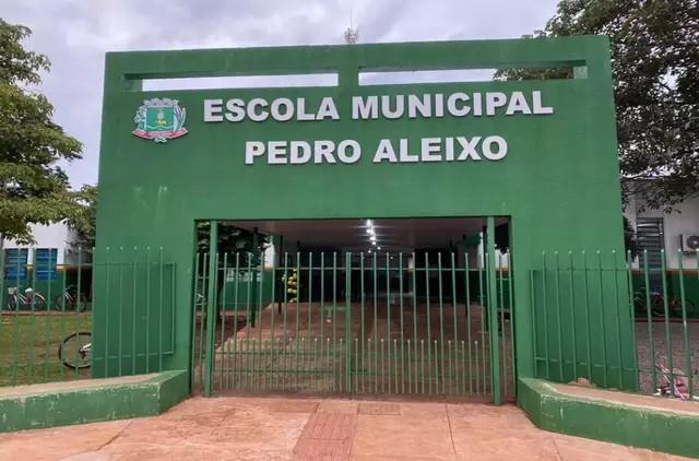 Com risco de desabamento, sete salas de escola municipal são interditadas 